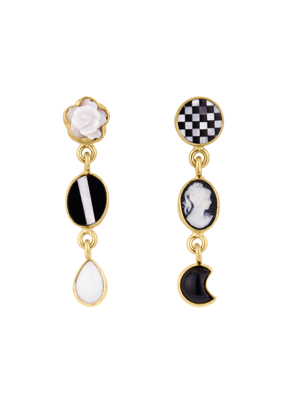 THREE CHARM MOVING DROP EARRINGS