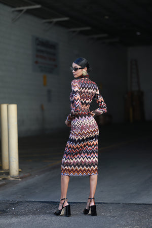 DRESS IN MULTI BROWN SHADES ON BLACK BASE