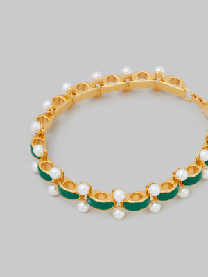 Scalloped Choker with Pearl Details