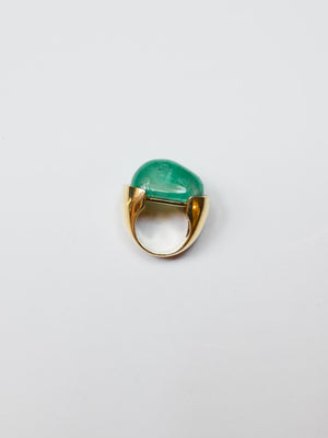 18K Gold Ring with 30 Carat Emerald Stone