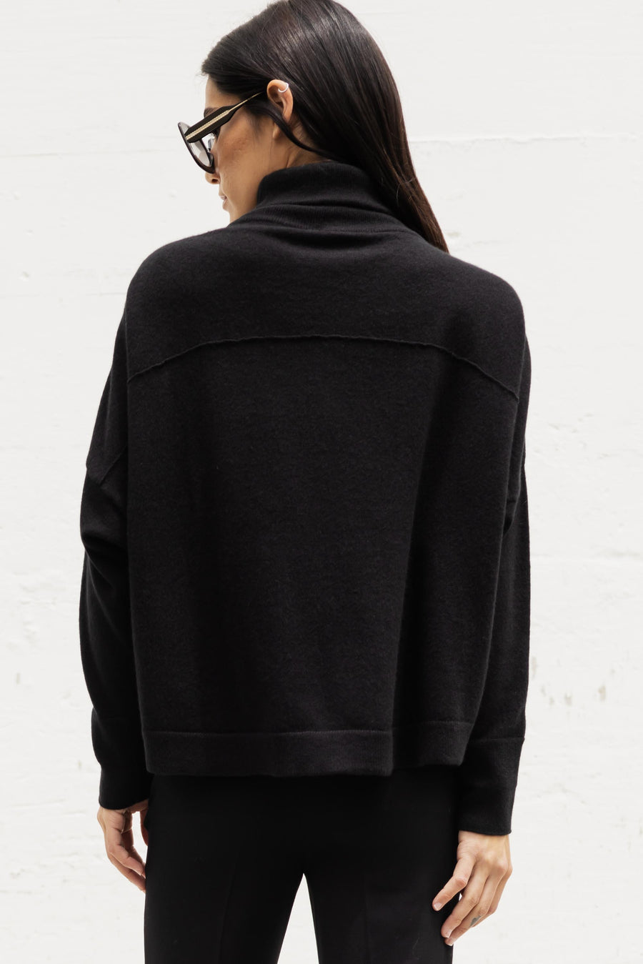T-Neck Chunky Sweater In Black