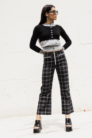 Cropped Narrow Flared Pant With Hardware In Grey Multi