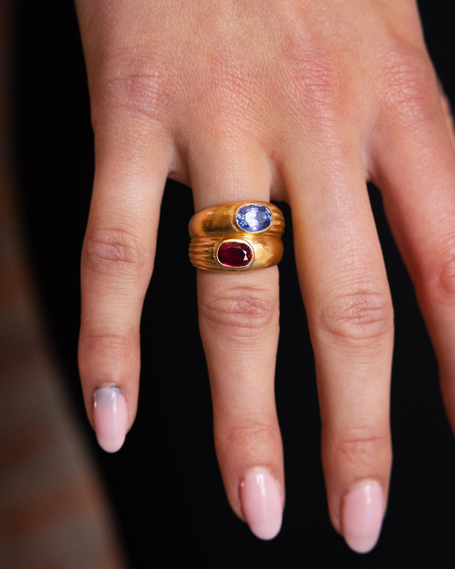 18K Gold Bulgari Ruby & Sapphire Ring Cira 1970's