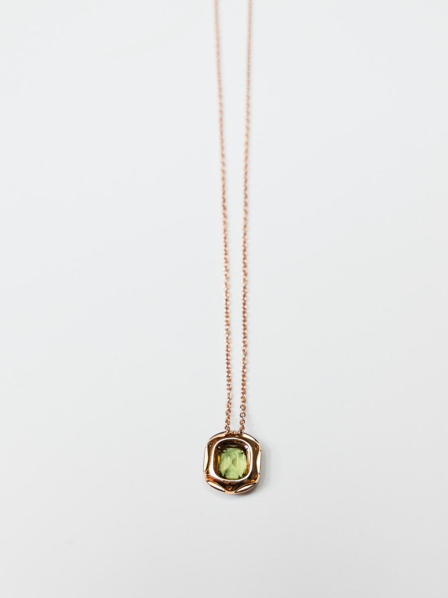 Pendant in 18K Pink Gold Black Enamel Set With Green Sapphire & Diamonds