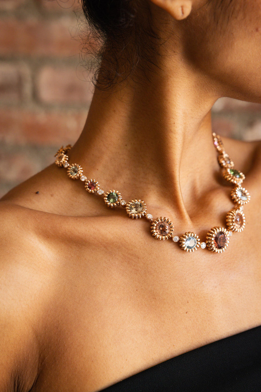 Necklace in 18K pink gold set with tourmalines, aquamarines, morganite and diamonds