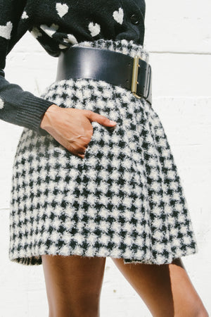 Rounded Mini Skirt in Black